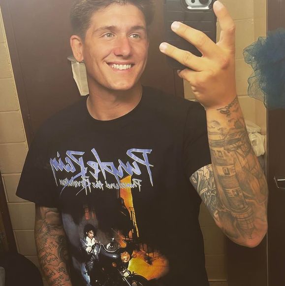 Meet your Posher, Thomas - Picture 1 of 1